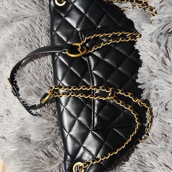 Black Quilted Crossbody with Gold Chains - Picture 6 of 7